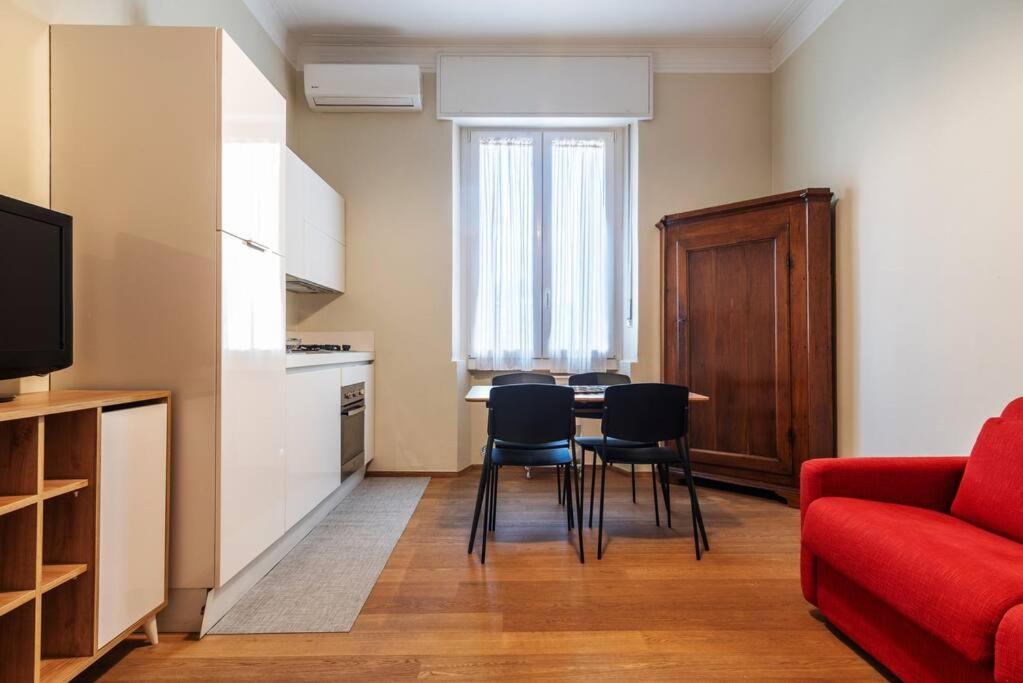 Da Giuliana - Moderno Bilocale Apartment Milan Luaran gambar